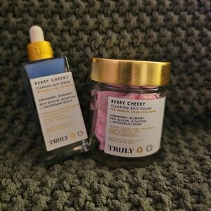 TRULY Mini Berry Cheeky Serum and Polish Set
